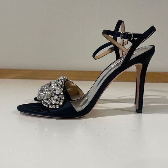 Badgley Mischka Black Sandals Size 8.5 - Picture 5 of 14